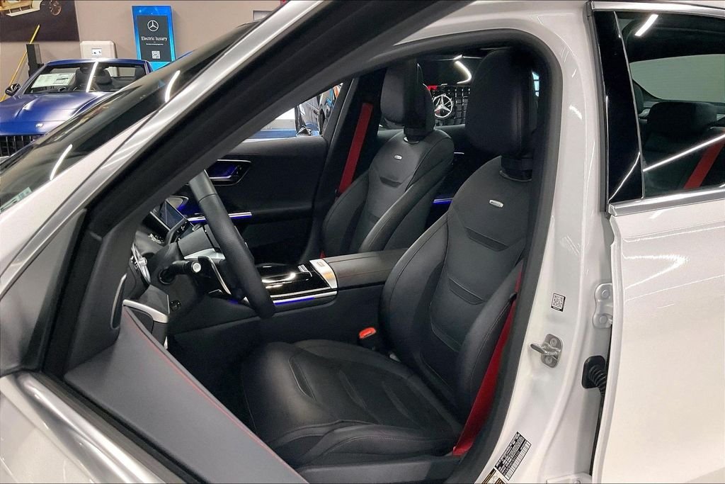 2026 Mercedes-Benz C-Class Sedan AMG C43 - Photo 17