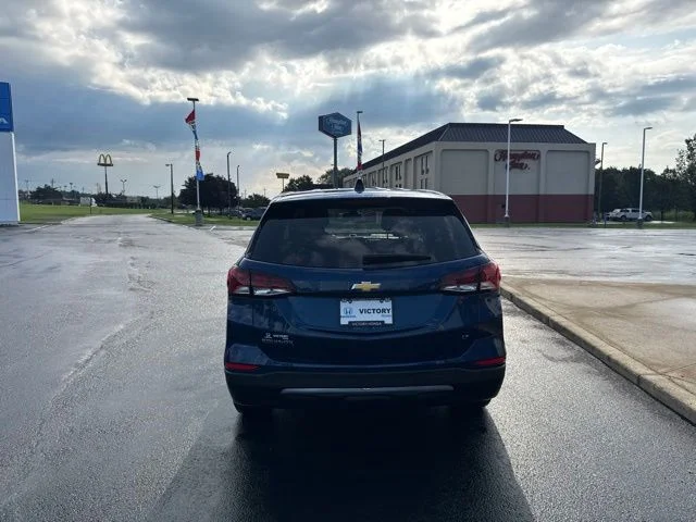Used 2022 Blue Chevrolet LT image 6