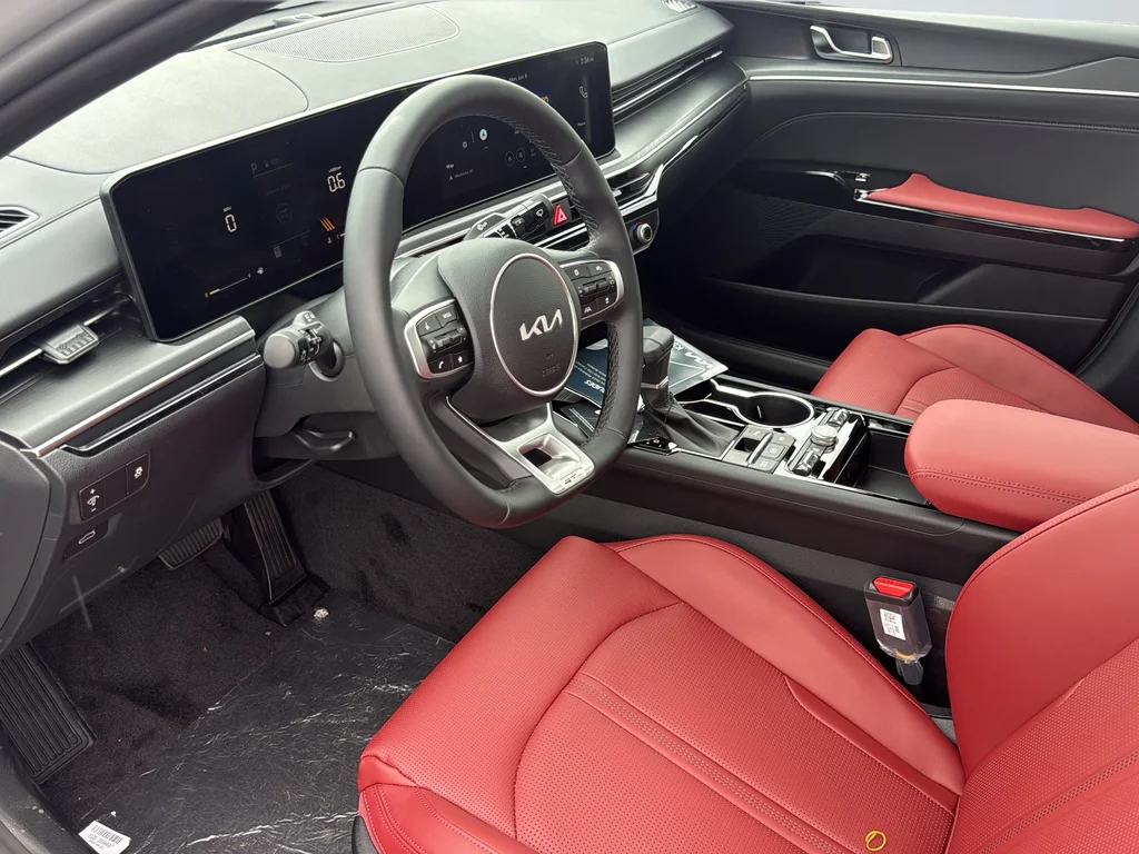 New 2026 Wolf Gray Kia GT-Line image 15
