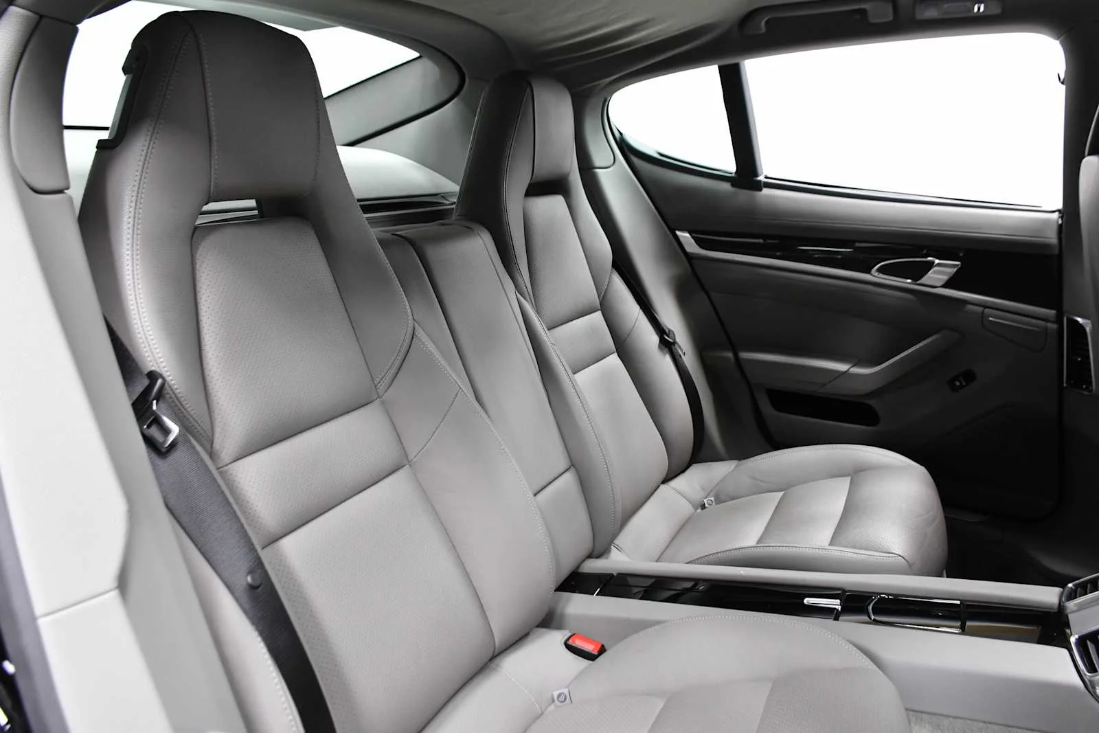 Used 2013 Black Porsche  image 22