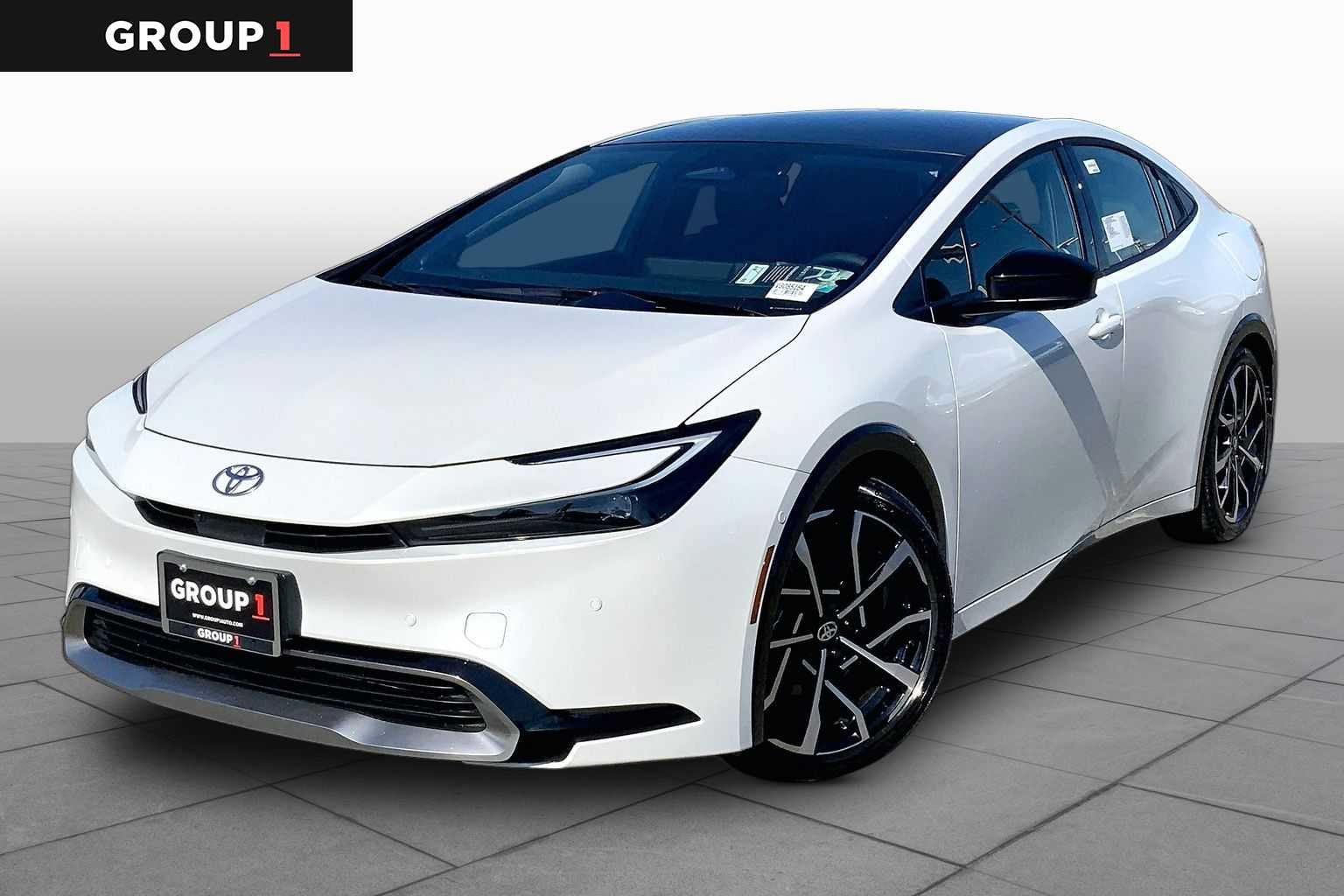 2027 Toyota Prius Plug-in Hybrid XSE Premium