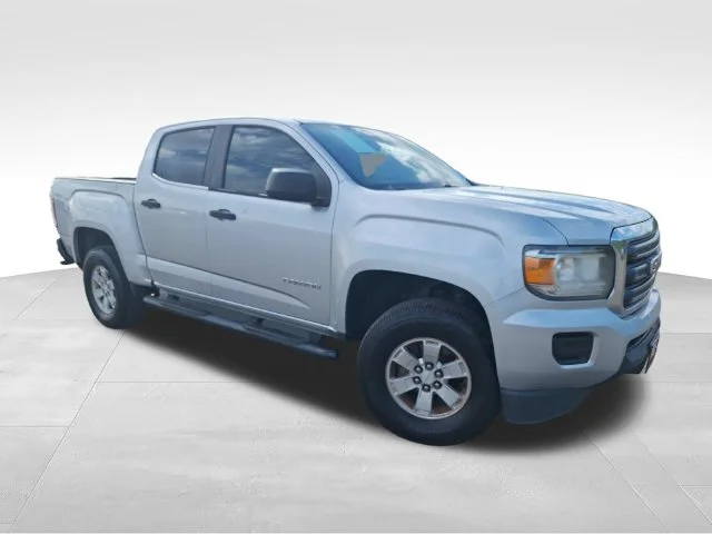 Used 2016 Silver GMC Base image 1