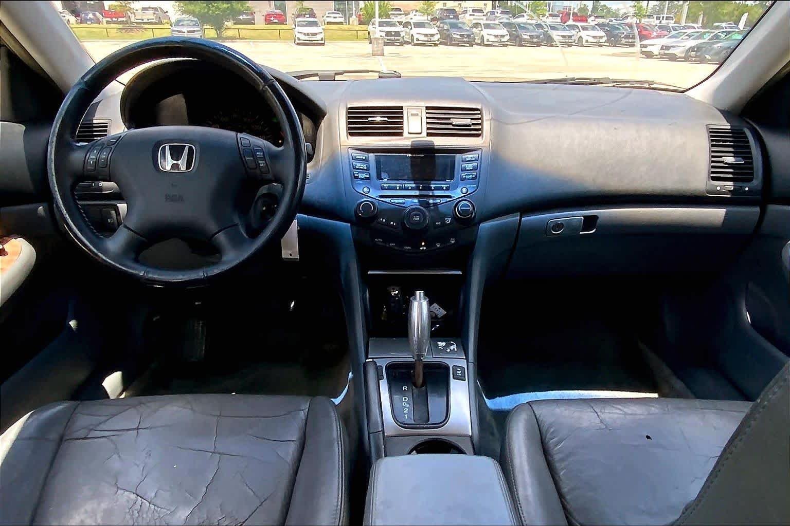 Used 2005 Graphite Pearl Honda EX-L image 14