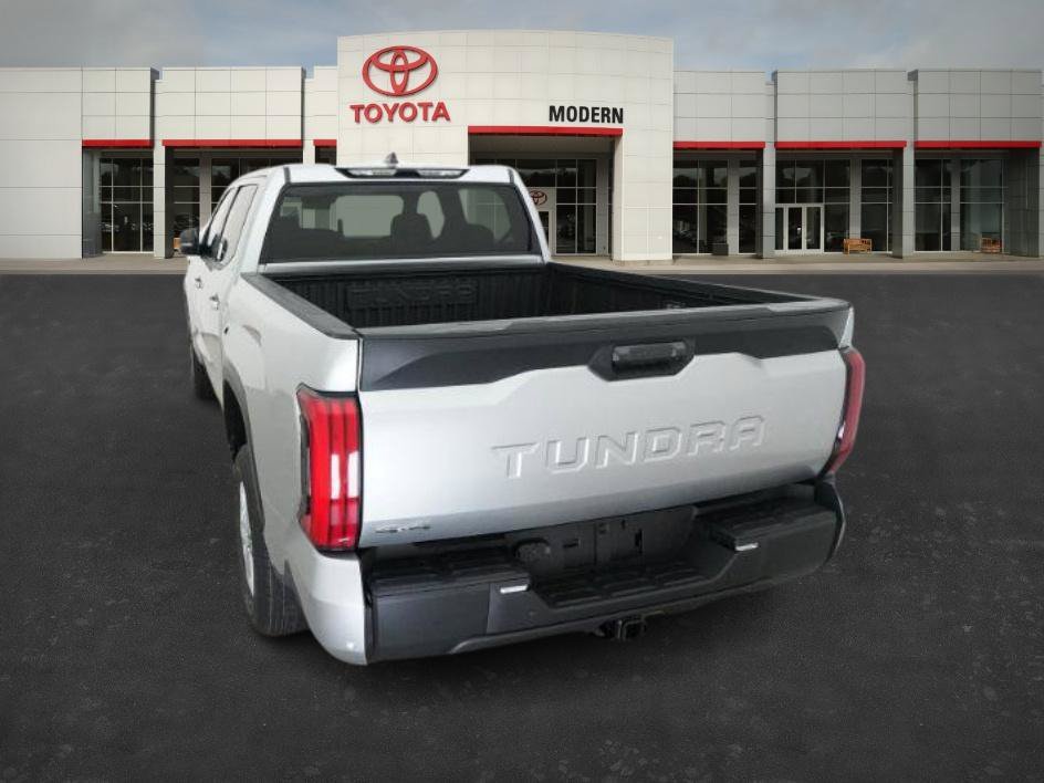 2026 Toyota Tundra SR5 - Photo 16