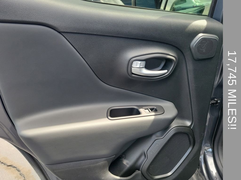 Used 2023 Gray Jeep Latitude image 14