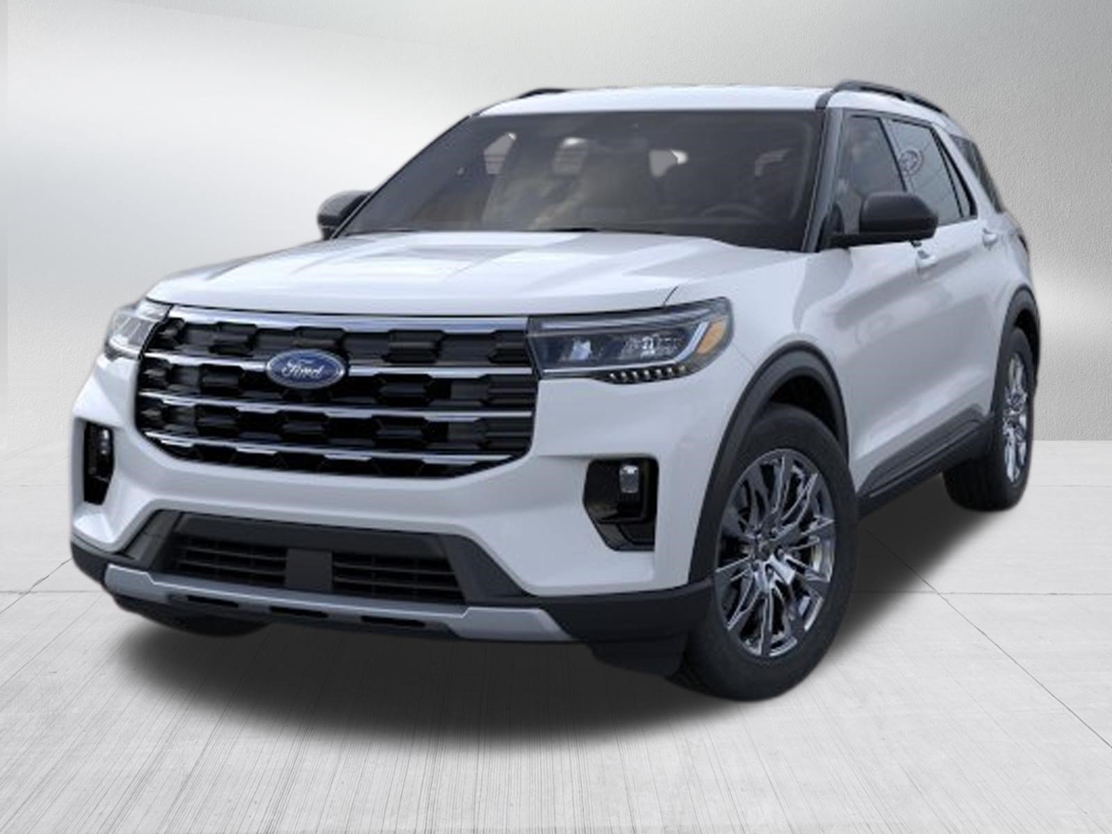 New 2026 Space White Metallic Ford  image 3
