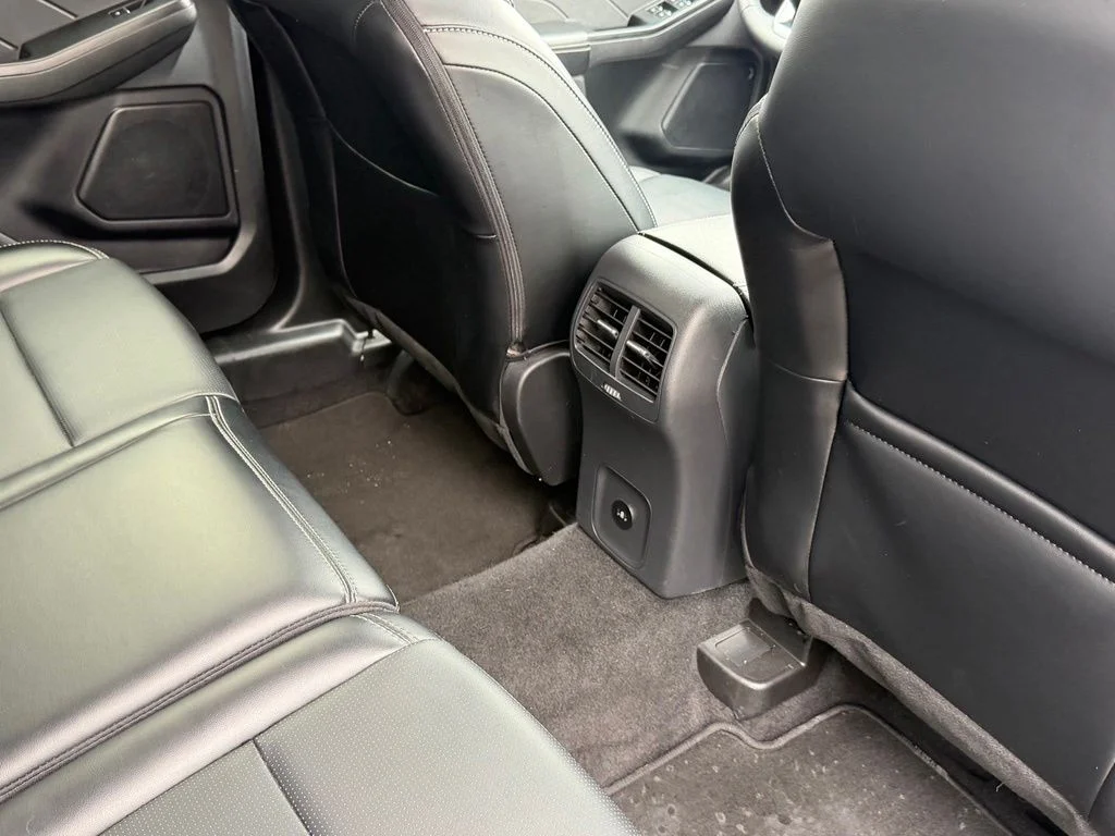 Used 2025 Silver Ford Platinum image 44