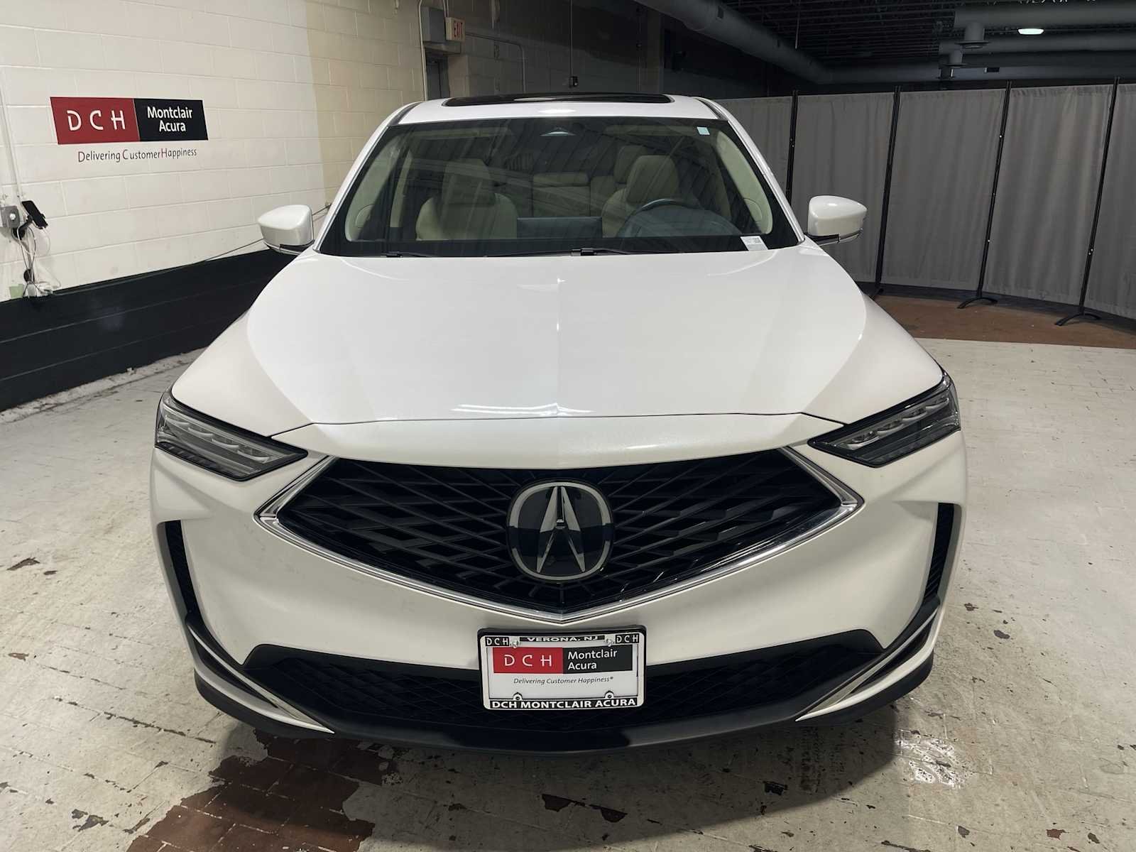 Certified Used 2025 Platinum White Pearl Acura  image 6