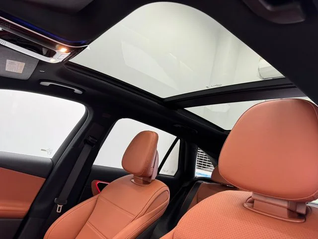New 2026  Mercedes-Benz GLC 300 image 5