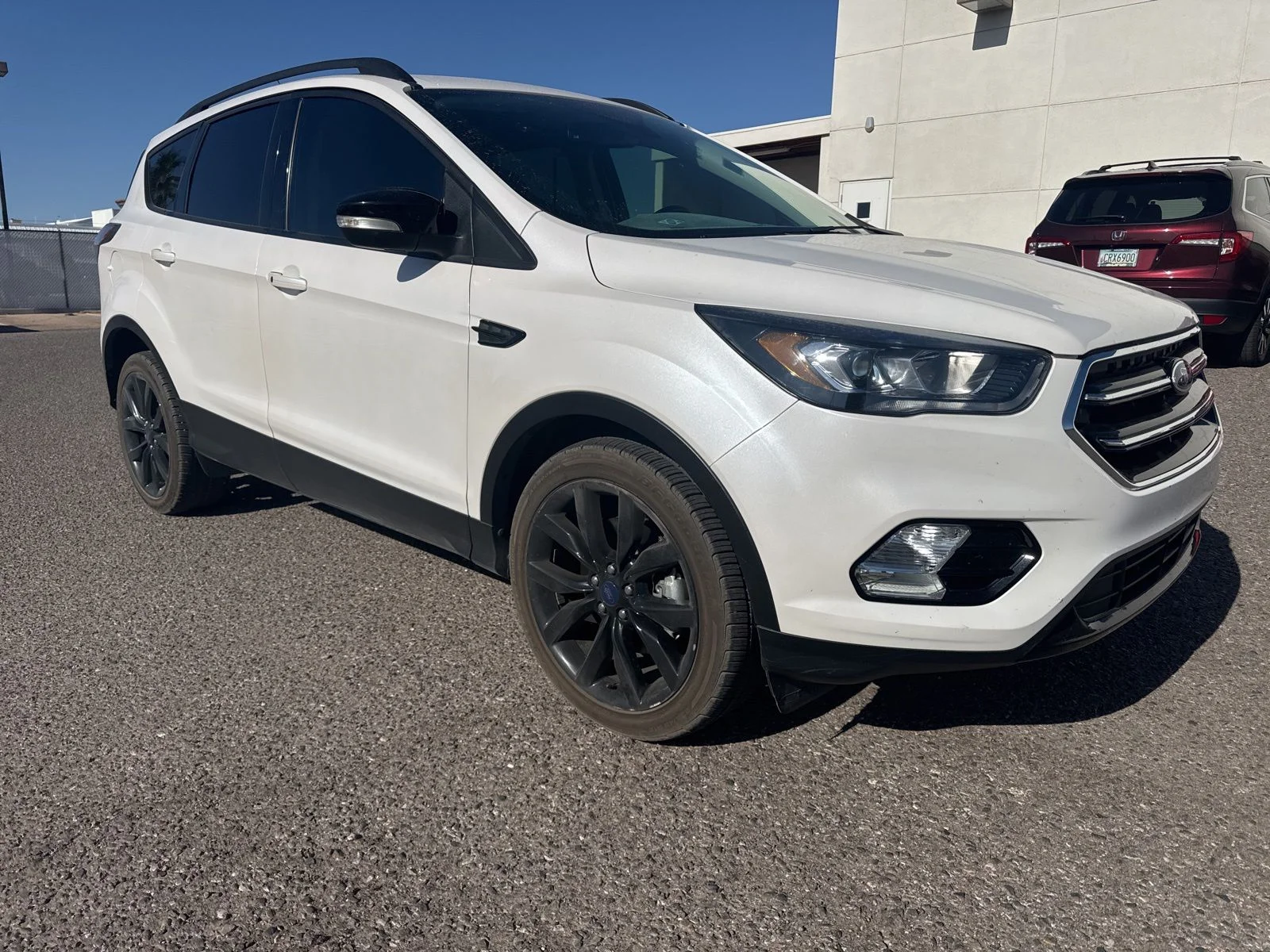 2017 Ford Escape Titanium's photo