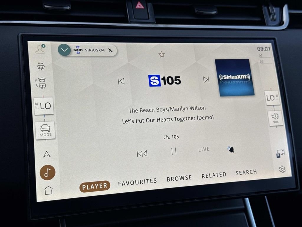 New 2026 Santorini Black Land Rover S image 24