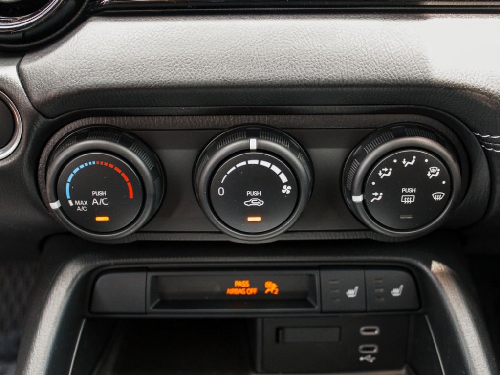 New 2026 Aero Gray Metallic Mazda Club image 16