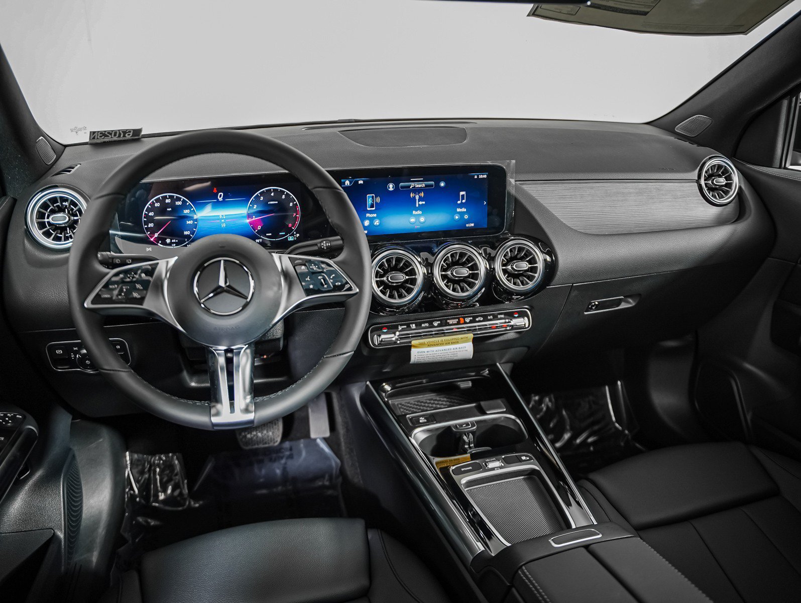 New 2026 Night Black Mercedes-Benz GLA 250 image 14