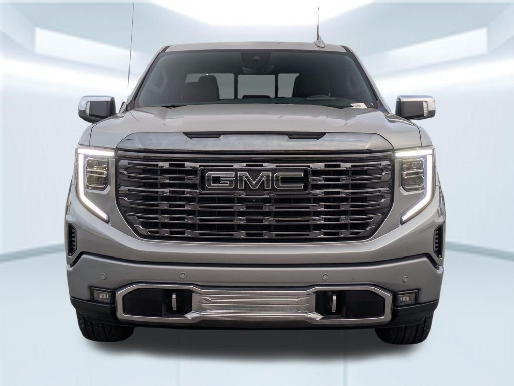 Used 2024 Silver GMC Denali Ultimate image 8