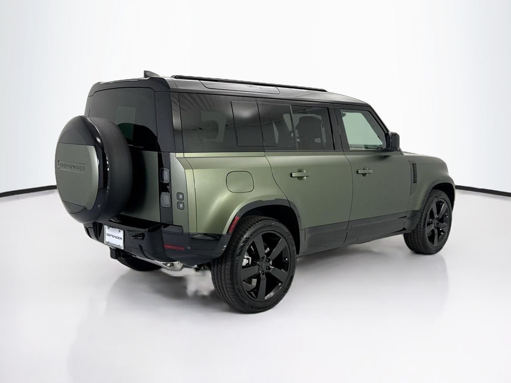 New 2026 Woolstone Green LAND ROVER X-Dynamic SE image 5