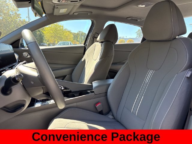 Used 2024 Gray Hyundai SEL image 14