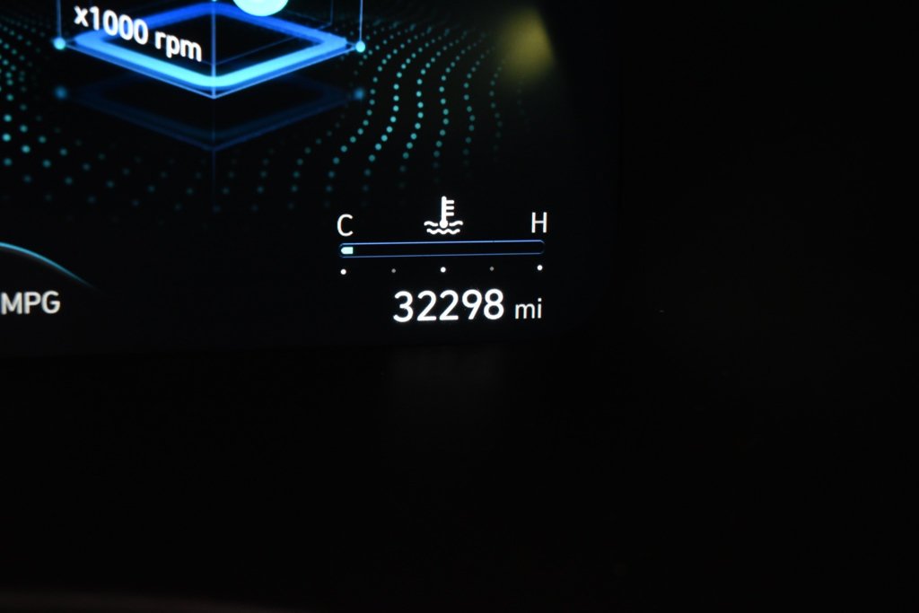 Certified Used 2024 Graphite Hyundai Limited image 26