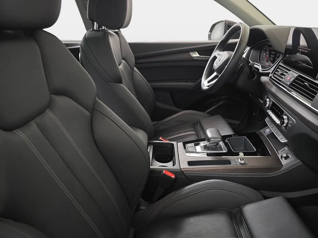 Used 2021 Gray Audi 45 Prestige image 32