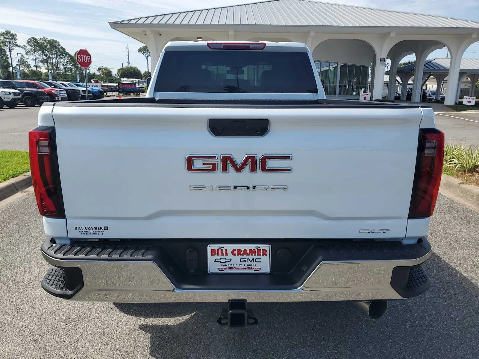 New 2026 Glacier White Tricoat GMC SLT image 4
