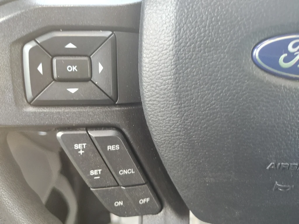 Used 2022 Atlas Blue Ford XLT image 12