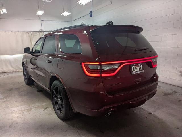 New 2026 Octane Red Pearl-Coat Exterior Paint Dodge GT image 7