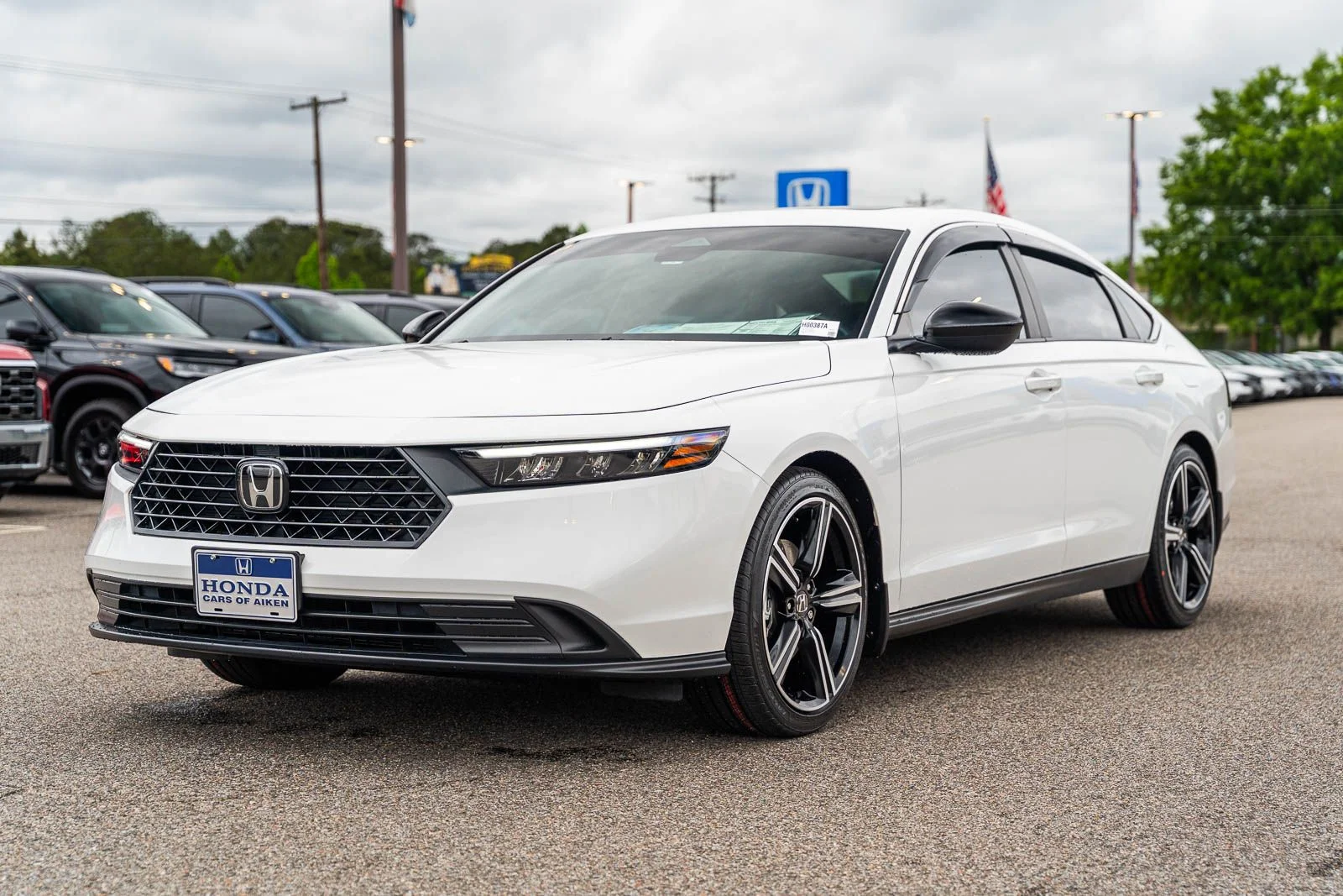 Used 2023 White Honda Sport image 2