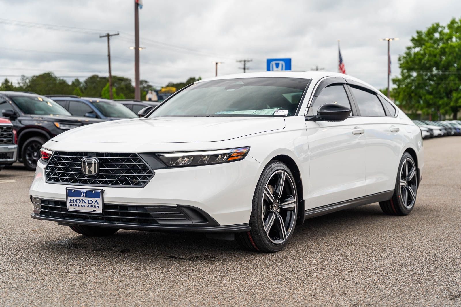 Used 2023 White Honda Sport image 2