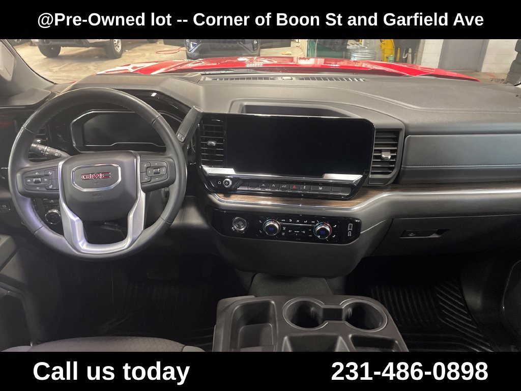 Used 2024 Red GMC Elevation image 20