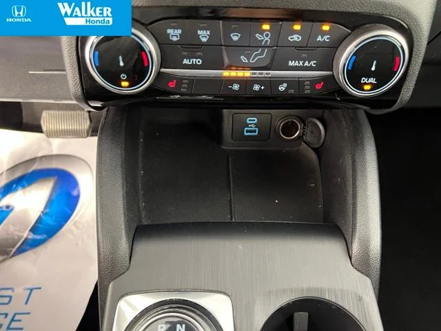 Used 2022 Black Ford SEL image 30