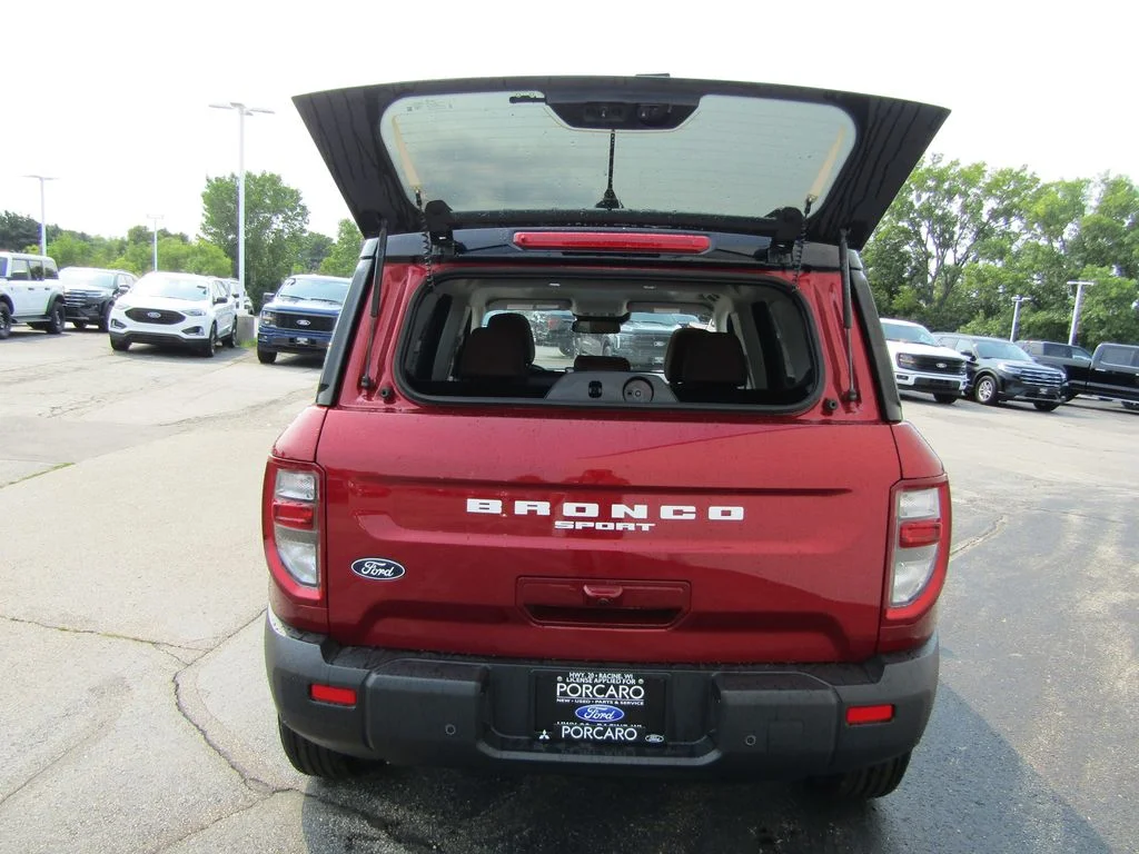 New 2026 Ruby Red Metallic Tinted Clearcoat Ford Outer Banks® image 11