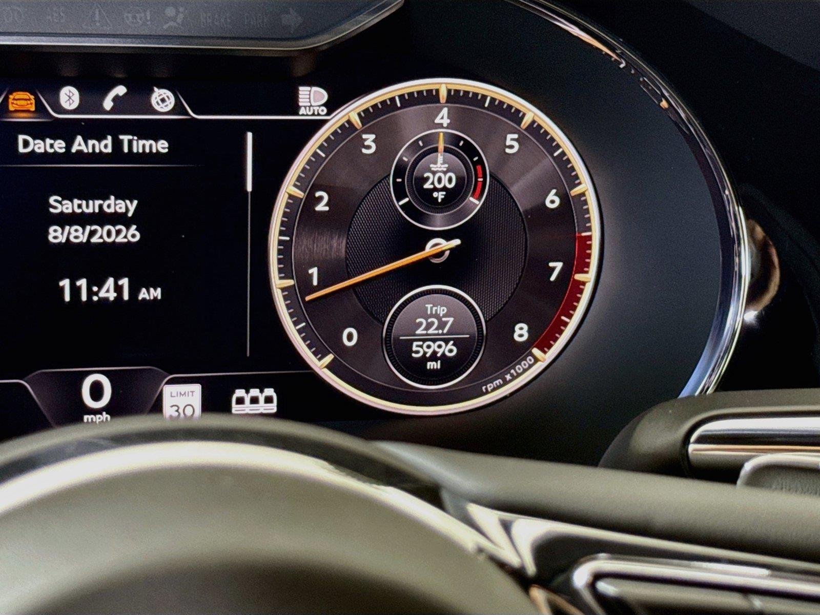 Used 2022 Beluga Bentley V8 | Mulliner Interior | Chrome 23