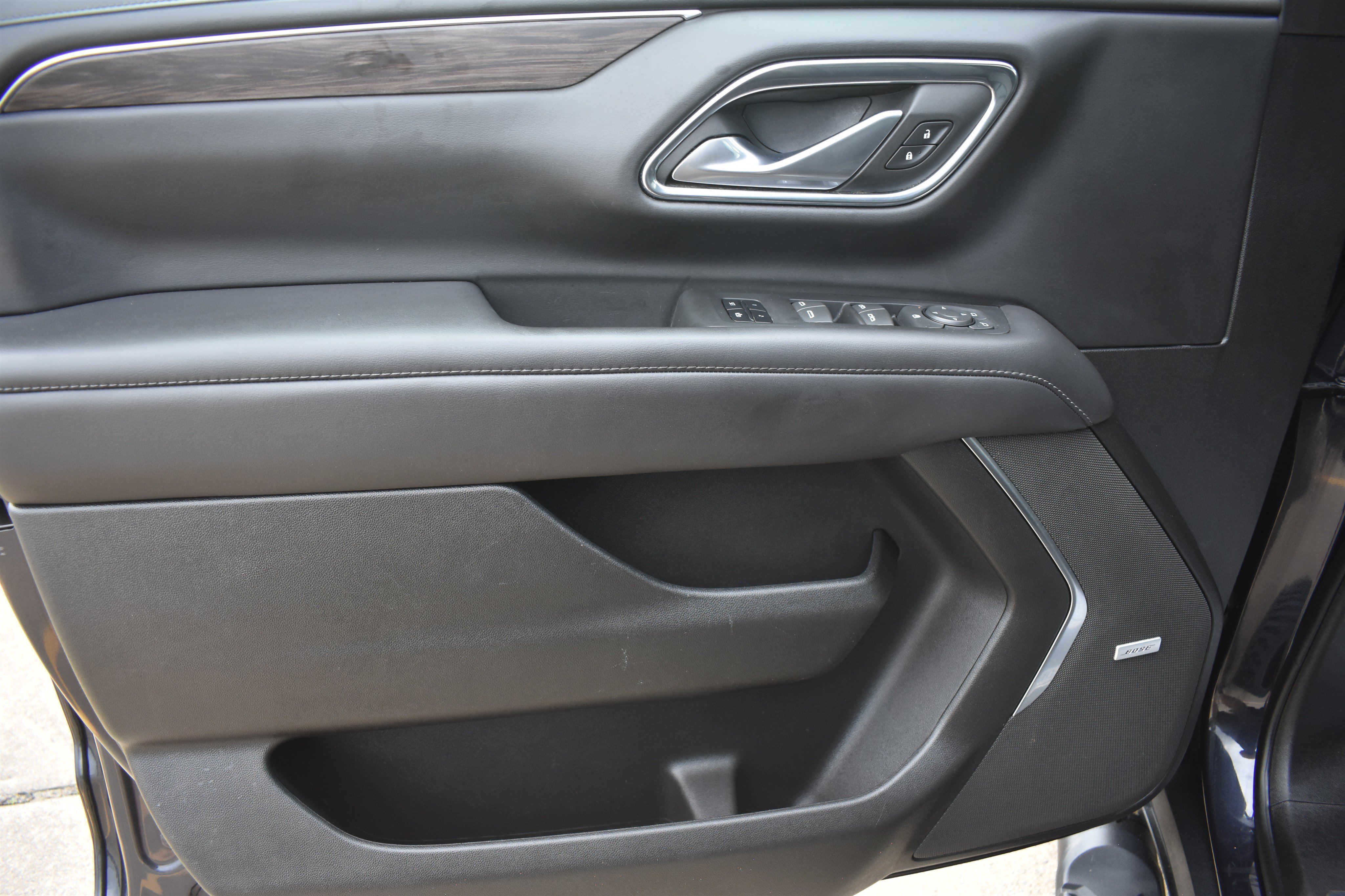 Used 2022 Dark Ash Metallic Chevrolet Z71 image 11