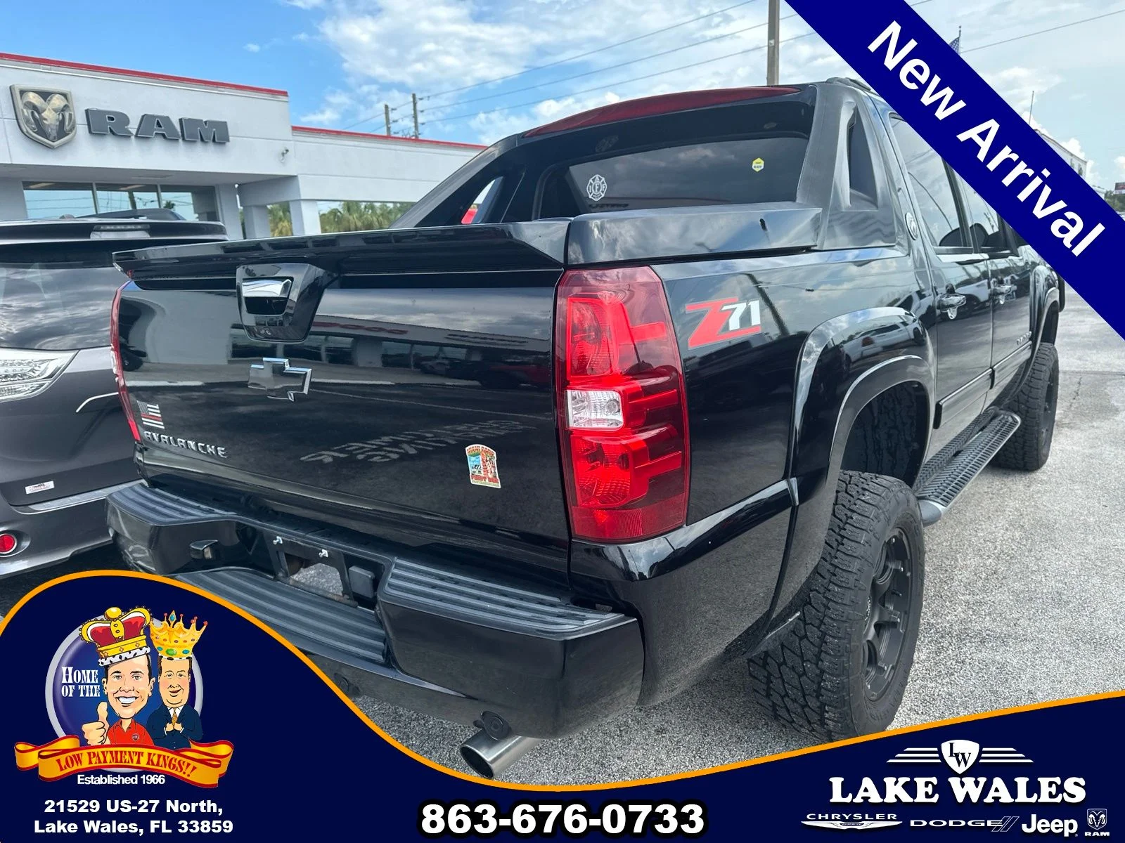 Used 2013 Black Chevrolet LT image 3