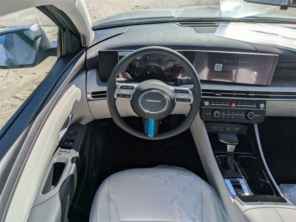 New 2026 Silver Hyundai SE FWD image 16