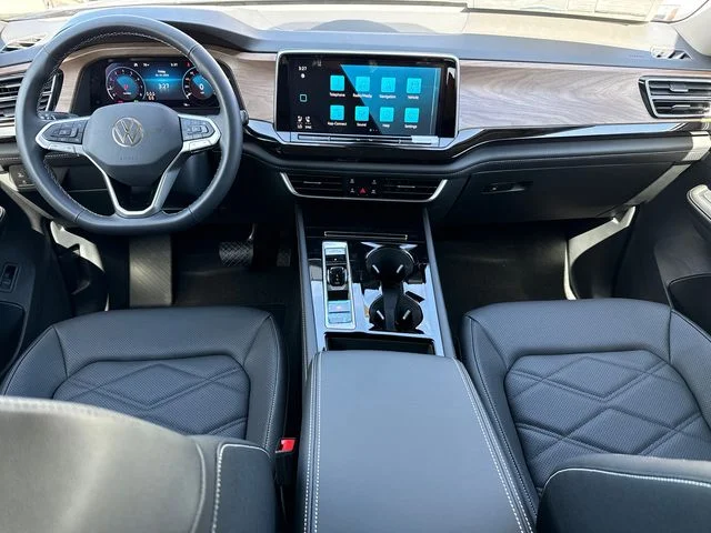 New 2026 Pure Gray Volkswagen 2.0T SE w/Technology image 28