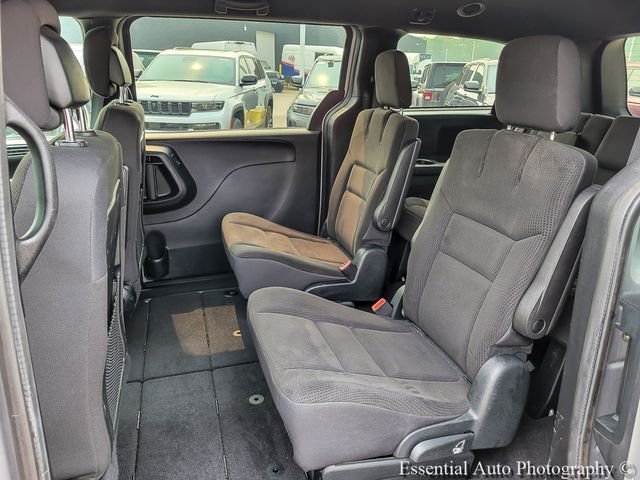 Used 2018 Silver Dodge SE Plus image 10