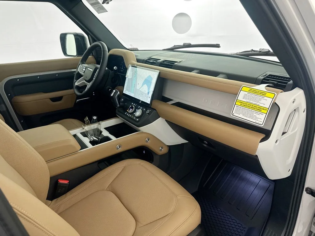 New 2026 Borasco Grey Land Rover X-Dynamic SE image 30