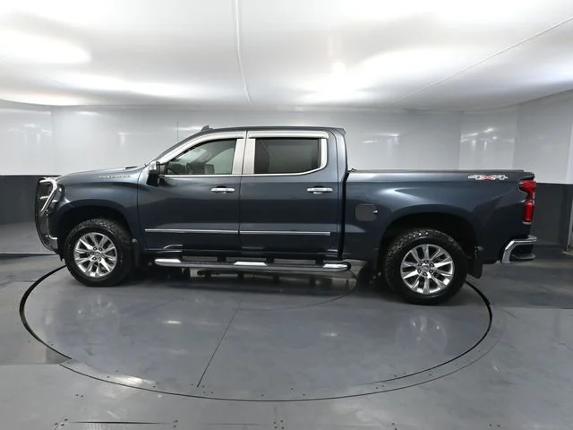 Used 2020 Gray Chevrolet LTZ image 11
