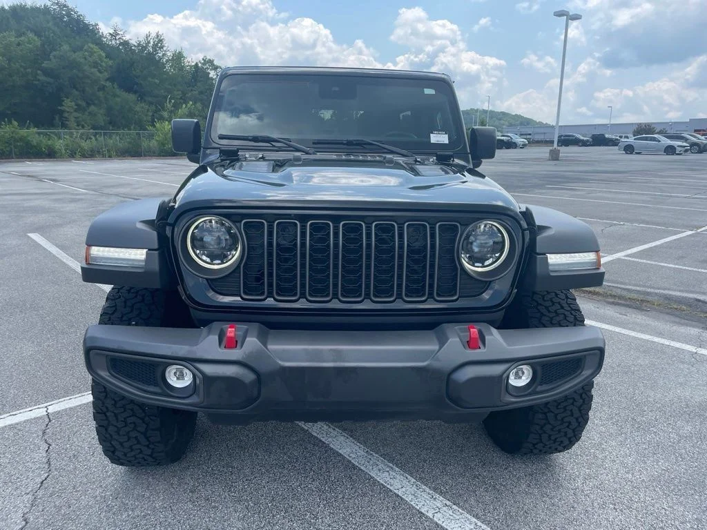 Used 2025 Black Jeep Rubicon image 8