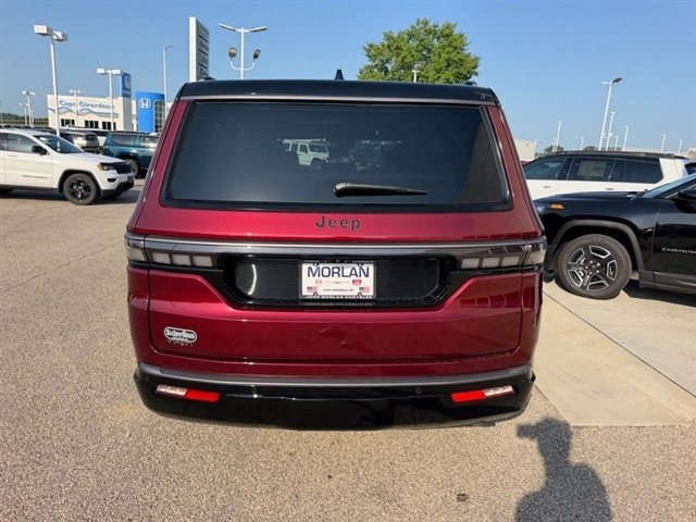 New 2026 Velvet Red Pearl-Coat Exterior Paint Jeep Upland image 5