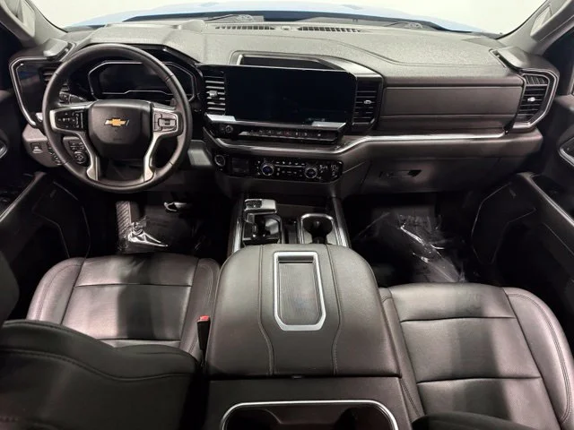 Used 2022 Blue Chevrolet LTZ image 34