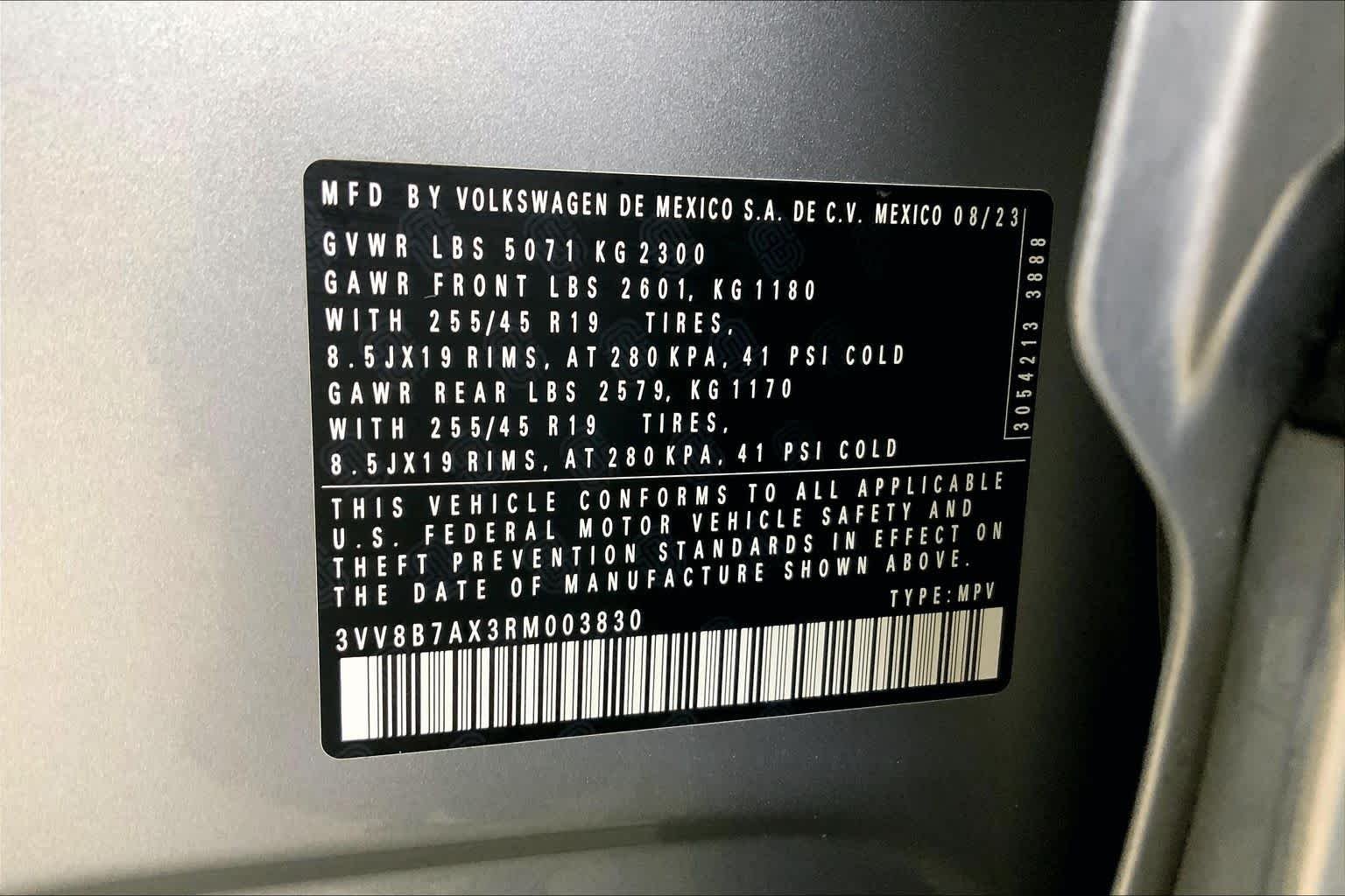 Used 2024 Pyrite Silver Metallic Volkswagen SE R-Line Black image 36