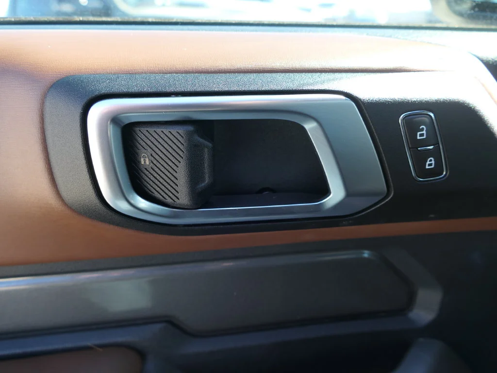 Used 2022 Gray Metallic Ford Outer Banks image 13