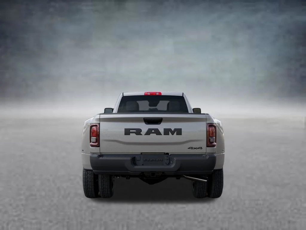 New 2026 Silver-Zynith Exterior Paint RAM Tradesman image 7