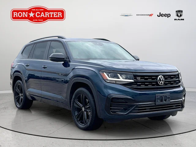 Pre-Owned 2023 Volkswagen Atlas 3.6L V6 SEL R-Line