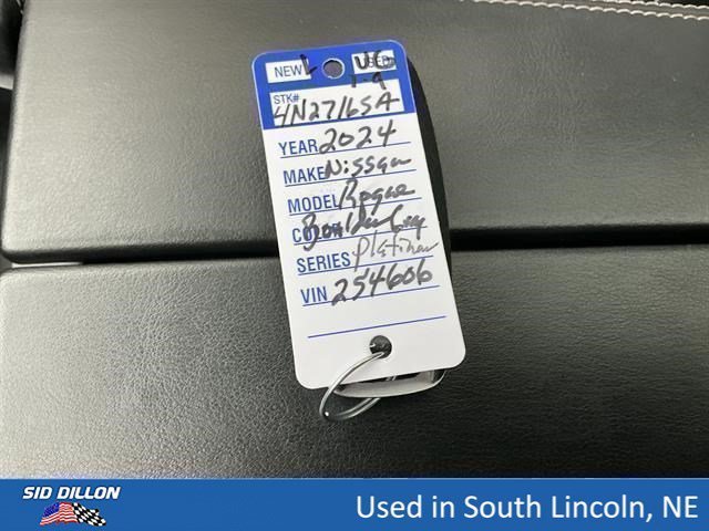 Used 2024 Boulder Gray Pearl Nissan Platinum image 8