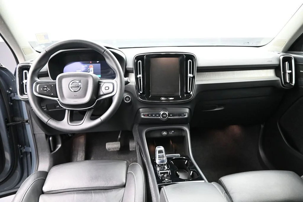Certified Used 2023 Thunder Grey Volvo Ultimate image 16
