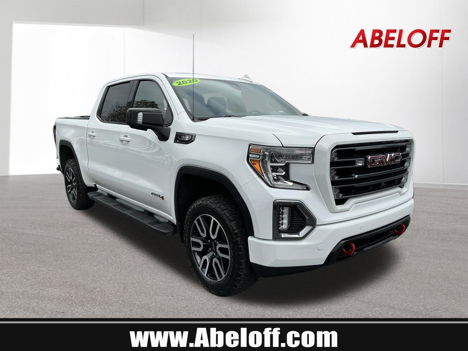 2020 GMC Sierra 4WD Crew Cab Short Box AT4's photo