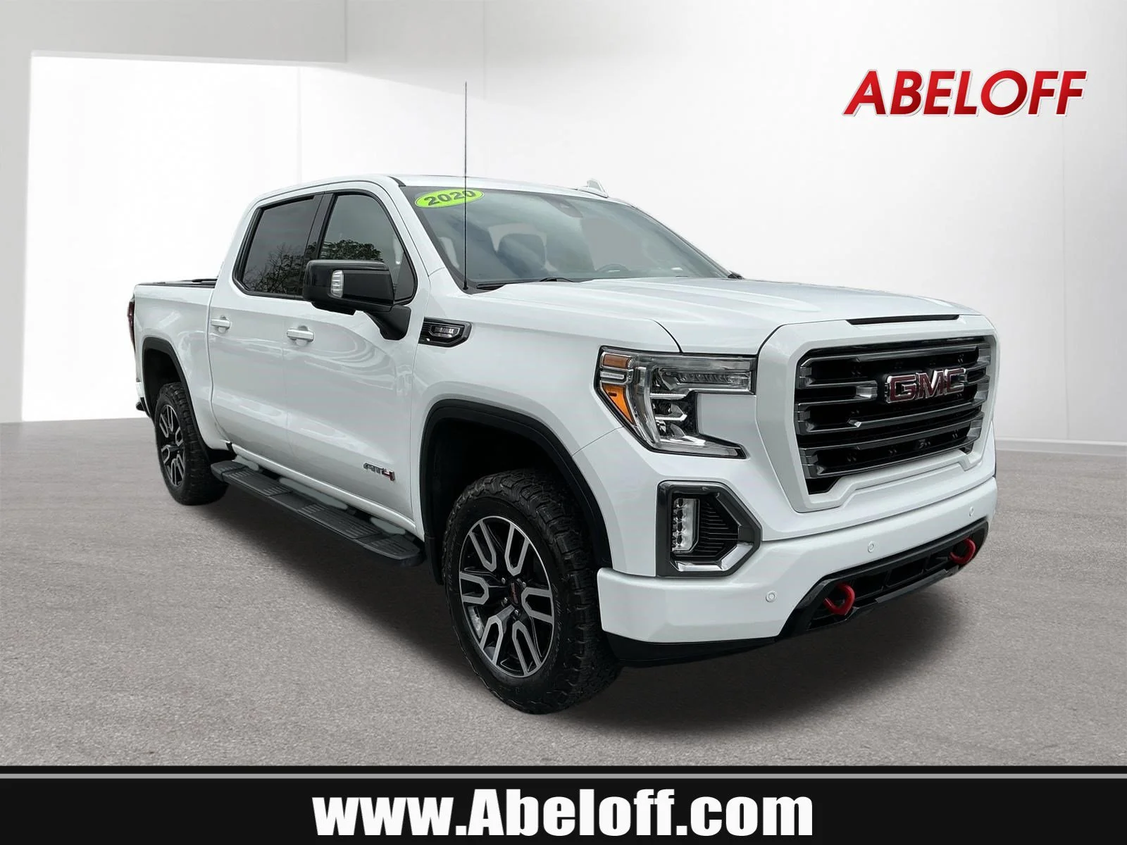 2020 GMC Sierra 4WD Crew Cab Short Box AT4's photo