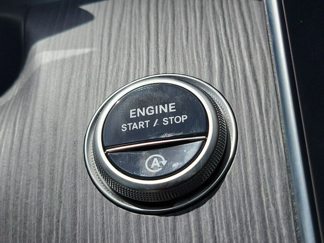 New 2026 Selenite Grey Metallic Mercedes-Benz C 300 image 32